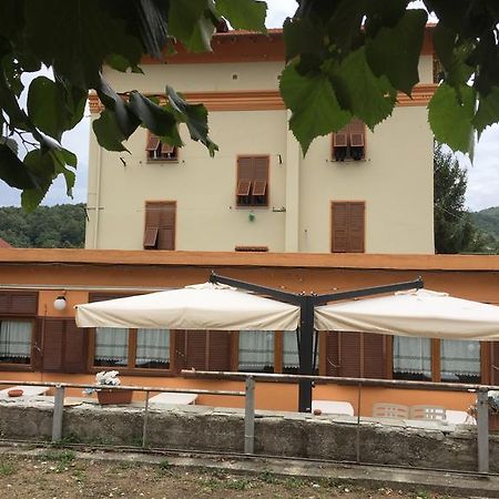 Albergo Chiara Savignone Extérieur photo