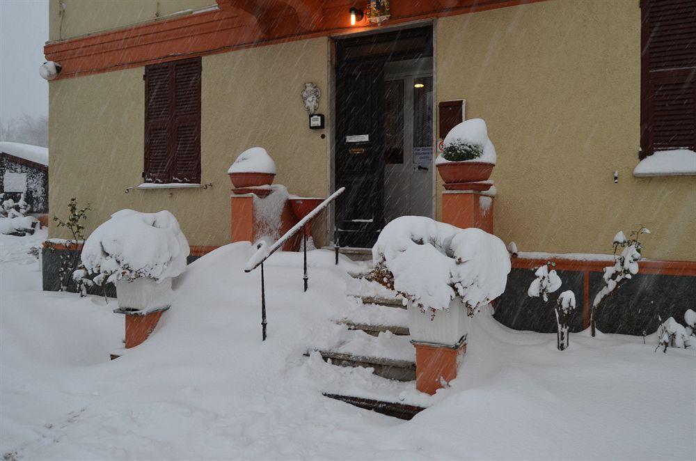 Albergo Chiara Savignone Extérieur photo