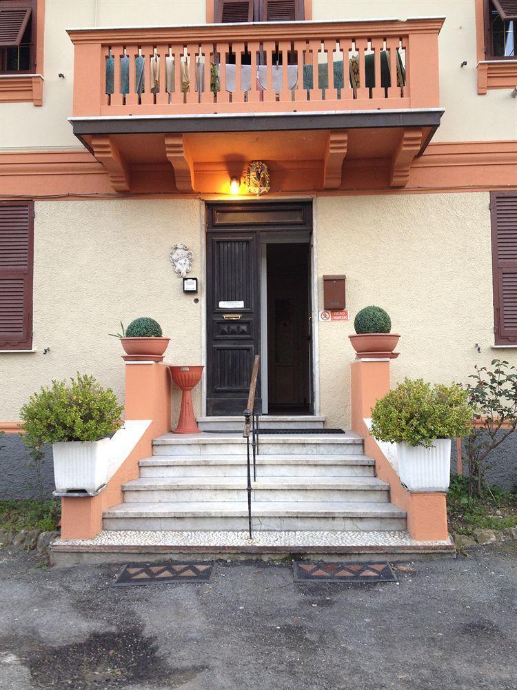 Albergo Chiara Savignone Extérieur photo
