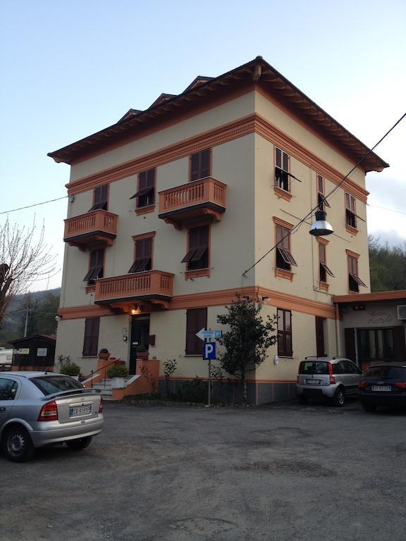 Albergo Chiara Savignone Extérieur photo